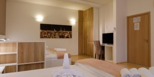 Белград: Отель Airport Garni Hotel Belgrade