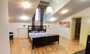 Полулюкс в Weekend Inn