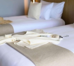 Двухместный номер Deluxe 2 отдельные кровати в Отель Wyndham Grand Nai Harn Beach Phuket