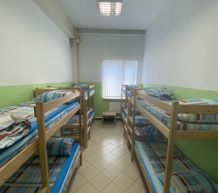 Койко-место в общем номере на 8 человек в 9вять