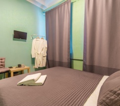 Двухместный номер с кроватью QueenSize в Story Hostel