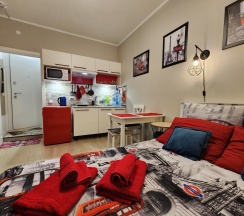 Апартаменты улучшенные Квартира-студия на Маресьева 6к1 в The Loft Studio Moscow