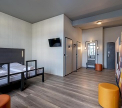 Кровать в общем номере в a&o Berlin Friedrichshain