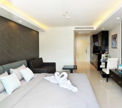Студия Deluxe в Cosy Beach Condominium