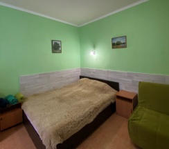 Стандарт  улучшенный с отдельным входом для 3 взрослых в Грин хаус