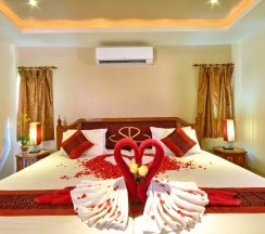 Вилла с видом на море в The Siam Residence Boutique Resort