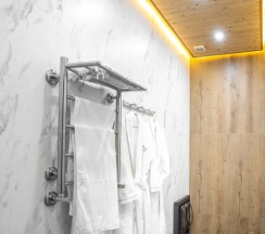 Двухместный номер Superior с балконом и с красивым видом из окна двуспальная кровать в Apart hotel Colibri