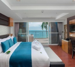 Люкс Spa Bath с 2 комнатами с видом на море в Отель Royal Beach Boutique Resort & Spa