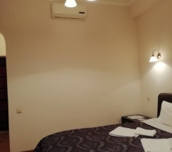 Трёхместный номер Comfort с красивым видом из окна в Арагац