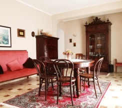 Коттедж с 5 комнатами в Casale della Minaga