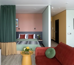 Апартаменты Superior с балконом и с видом на парк в Apartments Malina Baden Studio Color