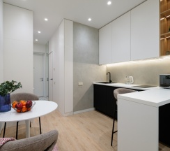 Комфортная студия с видом на набережную в Happy House - Люблинская