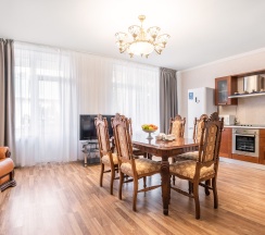 Апартаменты 4-х комнатные в коттедже в София