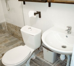 Двухкомнатный делюкс в Альпийский двор