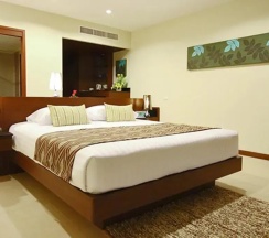 Двухместный номер с видом на сад (двуспальная кровать) в The Heritage Pattaya Beachfront Resort