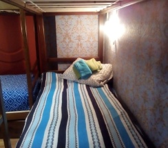 Кровать в общем номере (общая ванная комната) в Агат