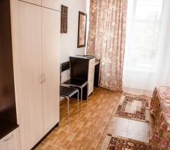 Двухместный номер Standard с балконом и с красивым видом из окна двуспальная кровать в Фотини