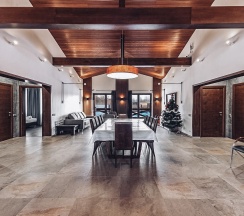 Вилла на 8 спальных мест в Country club