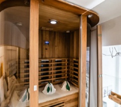 Апартаменты VIP с сауной, джакузи и камином (SPA) в Loft SPA
