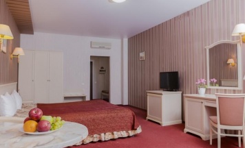 Двухместный номер "Комфорт" в Best City