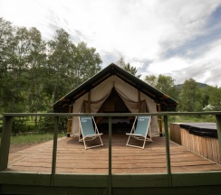 Тент-хаус с купелью в Ороктой парк