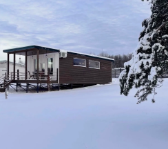 Коттедж с террасой в Chuchemlya eco village