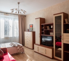 Квартира в Апартаменты на Генерала Антонова, д. 5, к.1
