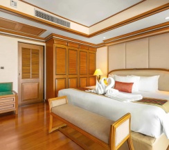 Двухместный люкс Regency c 1 комнатой двуспальная кровать в Royal Cliff Beach Hotel Pattaya