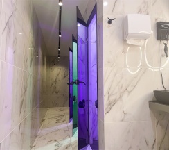 Двухместная комната в Deep Hotels