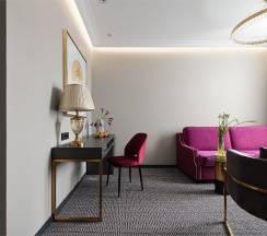 Люкс в Helen Hotel