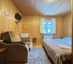 Номер стандарт с 1 двуспальной кроватью в Лесная Сказка