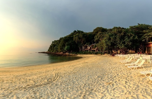Таиланд, пляж Ао Вонг Дуан: Курортный отель Tubtim Resort