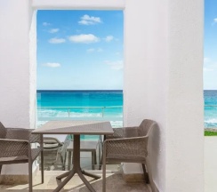Двухместный номер c небольшим бассейном Beachfront (2 отдельные кровати) в GR Solaris Caribe Adults Only - All Inclusive