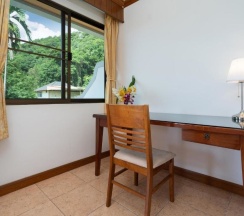 Двухместный номер Deluxe двуспальная кровать в Memory Karon Resort