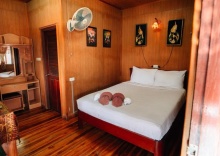 Двухместный номер Standard двуспальная кровать в Noble Night Guesthouse Kanchanaburi