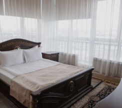 Номер стандарт с 1 двуспальной кроватью в Густо