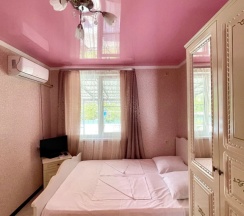 Трёхместный номер Standard в Delis