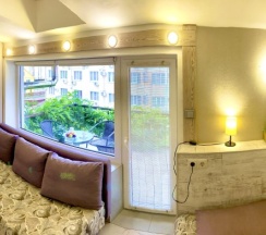 (31)Студия с мансардной крышей и террасой в Loft