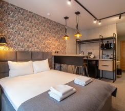 Стандарт Дабл с балконом № 203 в Hotel&Braun