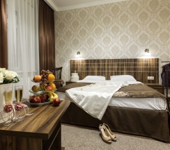 Делюкс в Петровский