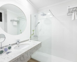 Двухместный номер с балконом 2 отдельные кровати в MUR Hotel Neptuno Gran Canaria - Adults Only