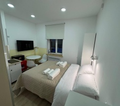 2-местный 1-комнатный номер студия стандарт с 1 двуспальной кроватью в Апарт-отель