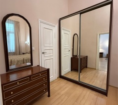 1 Категория (двухкомнатный семейный номер с 2 раздельными кроватями с видом в атриум) в Hotel park river