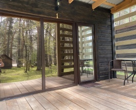 Четырёхместный семейный номер Standard с красивым видом из окна в Семинская поляна