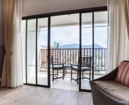 Двухместный номер Superior с видом на город (2 отдельные кровати) в Deevana Plaza Phuket