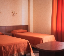 Двухместный семейный номер Comfort 2 отдельные кровати в В гостях у Танечки