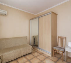 Люкс двухкомнатный c 1 балконом в Эль-отель