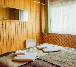 3-х комнатный номер с видом на озеро в Авиаретро