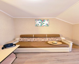 Двухкомнатный Четырёхместный семейный номер без балкона в Уральские самоцветы