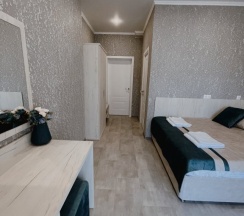 Четырёхместный люкс с балконом в Barcelo